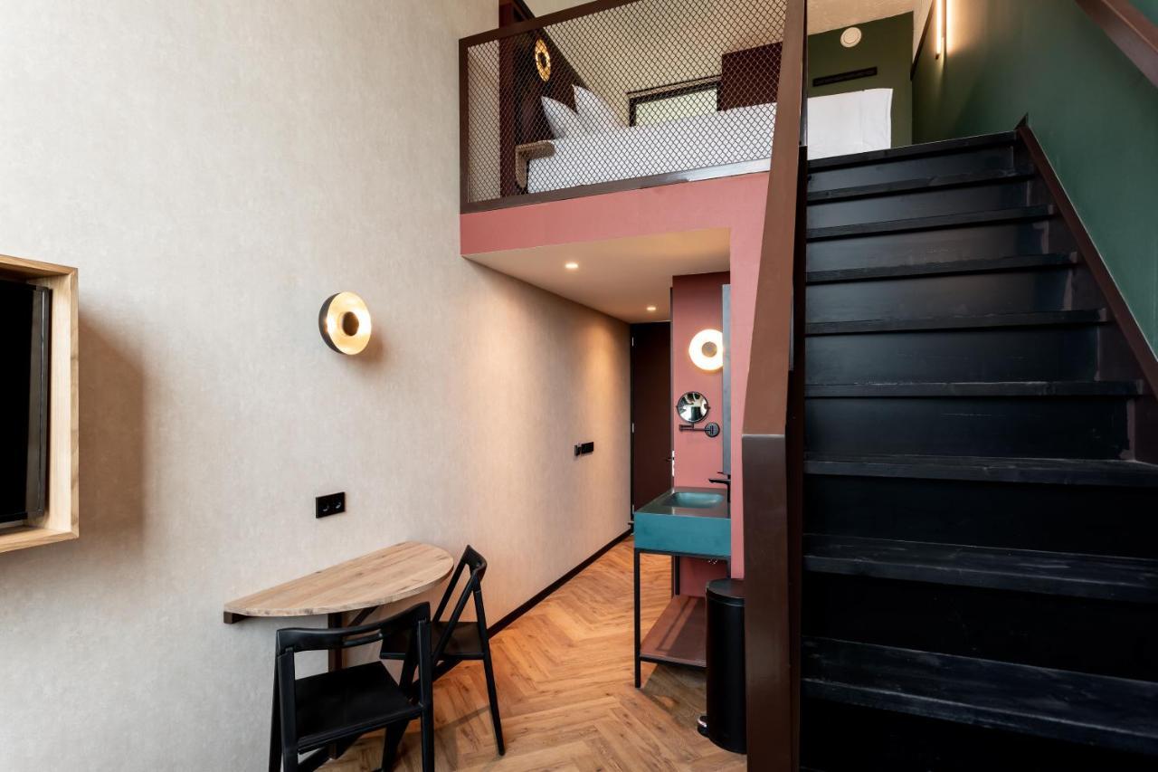 De Timmerfabriek I Kloeg Collection 4*